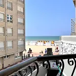 Family With Sea View For 6 * De Panne