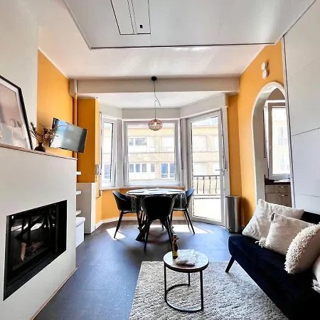 Family With Sea View For 6 * De Panne