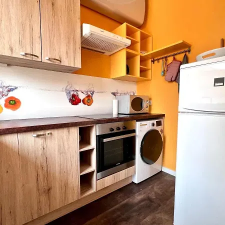 Family With Sea View For 6 Apartment