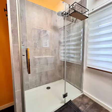 Family With Sea View For 6 * De Panne